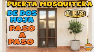 Puerta mosquitera de dos hojas fabricada con perfiles de acero PROLAMSA
